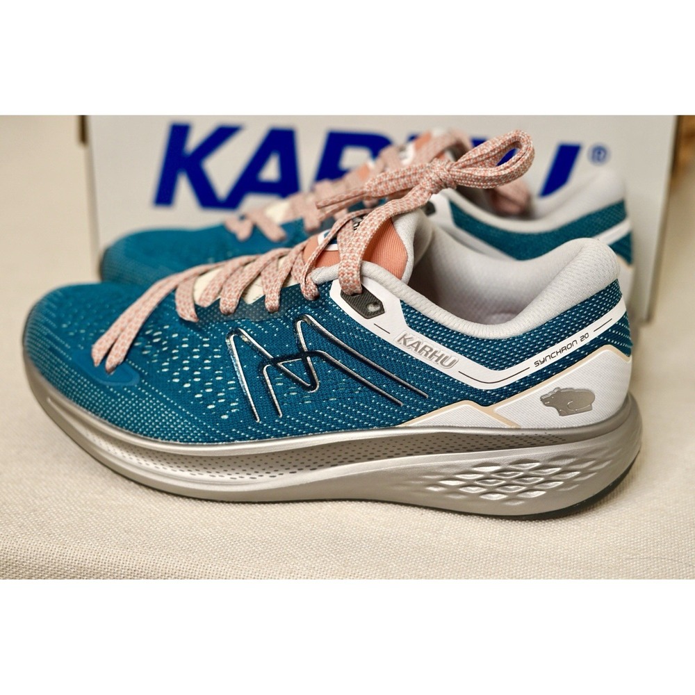 NEW Karhu Synchron 2.0 Running Shoes | 7M Blue & Rose Tan | $170.00 MSRP - Picture 11 of 13